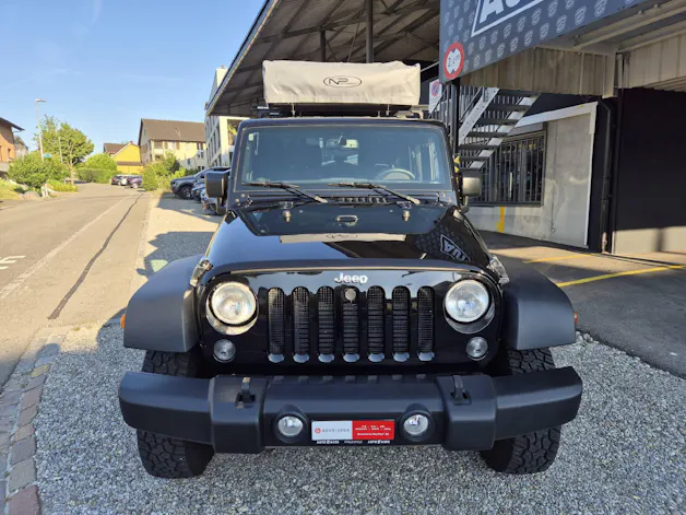 Jeep Wrangler 2.8 CRD Sport 6 Speed Offroad Camper