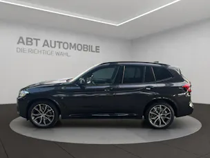 BMW X3 20d xDrive paddles