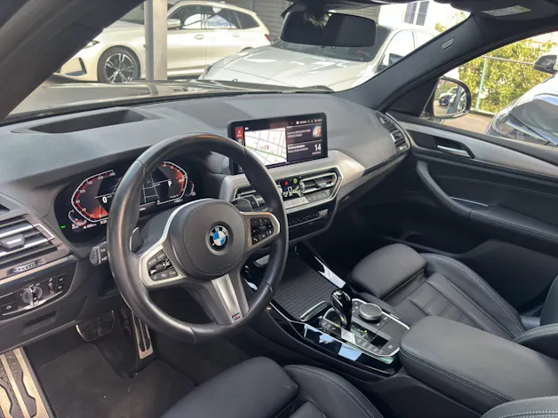 BMW X3 20d xDrive paddles