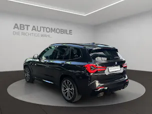 BMW X3 20d xDrive paddles