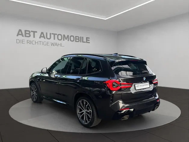 BMW X3 20d xDrive paddles