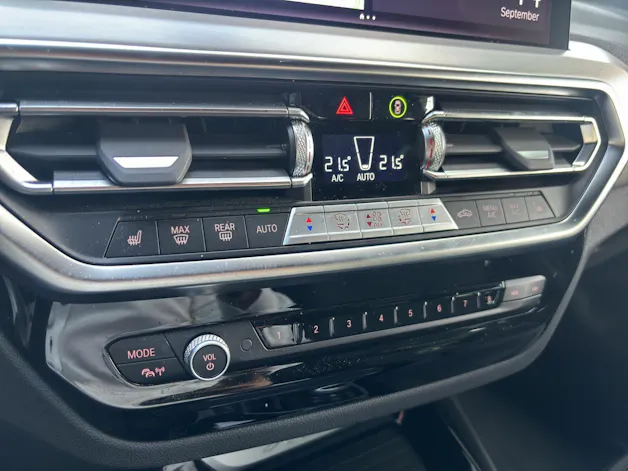 BMW X3 20d xDrive paddles
