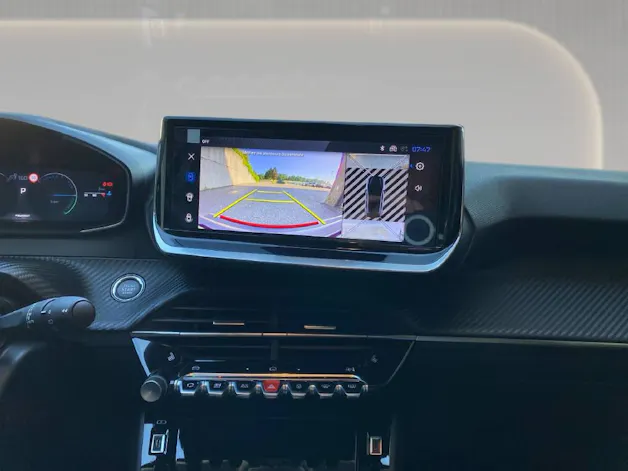 Peugeot 208 1.2 Hybrid 110 e-DCS6 Allure