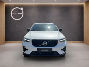 Volvo XC40 2.0 B3 MH Plus Dark