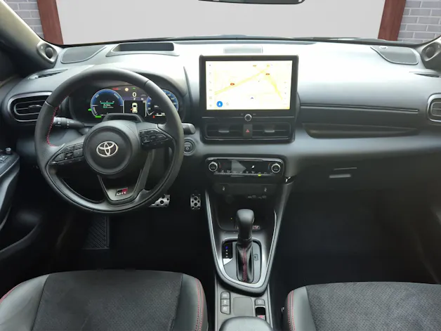 Toyota Yaris 1.5 VVT-i HSD GR Sport