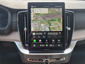 https://vehicle.imgix.net/4368221/ca02c6ee-1dc1-47b4-abd9-2ec20211f2a8.jpg