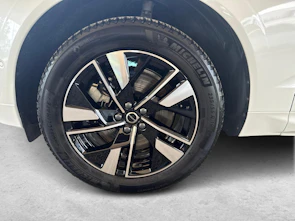 immagine del veicolo VOLVO XC60 2.0 T6 TE Plus Dark eAWD / ab 3,99% Leasing bei Abschluss einer Protect Autoversicherung
