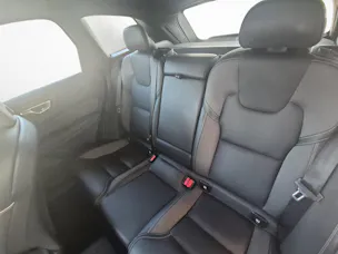 Volvo XC60 2.0 T8 TE Plus Dark eAWD / ab 3,99% Leasing bei Abschluss einer Protect Autoversicherung