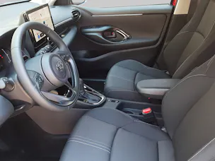 Toyota Yaris 1.5 VVT-i HSD Trend