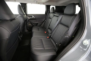 image du véhicule MITSUBISHI Outlander 2.4 PHEV Instyle 4x4