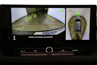 https://vehicle.imgix.net/4368245/d55b10ff-2585-4928-8ef1-f8367fb2a424.jpg