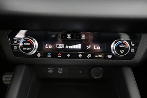 image du véhicule MITSUBISHI Outlander 2.4 PHEV Instyle 4x4