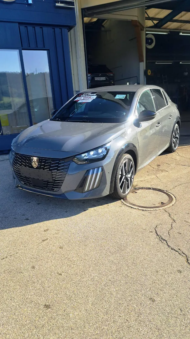 Peugeot 208 1.2 Hybrid 145 GT