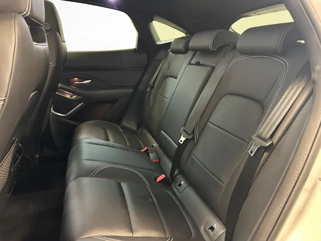 Jaguar E-Pace 1.5 T 270e R-Dynamic SE AWD