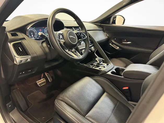 Jaguar E-Pace 1.5 T 270e R-Dynamic SE AWD