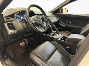 immagine del veicolo JAGUAR E-Pace 1.5 T 270e R-Dynamic SE AWD