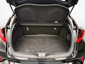 https://vehicle.imgix.net/4368252/dc7dc7e3-27d6-44a4-9289-724f4c493354.jpg