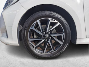 Fahrzeugbild TOYOTA Yaris 1.5 VVT-i HSD Trend
