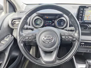 Toyota Yaris 1.5 VVT-i HSD Trend