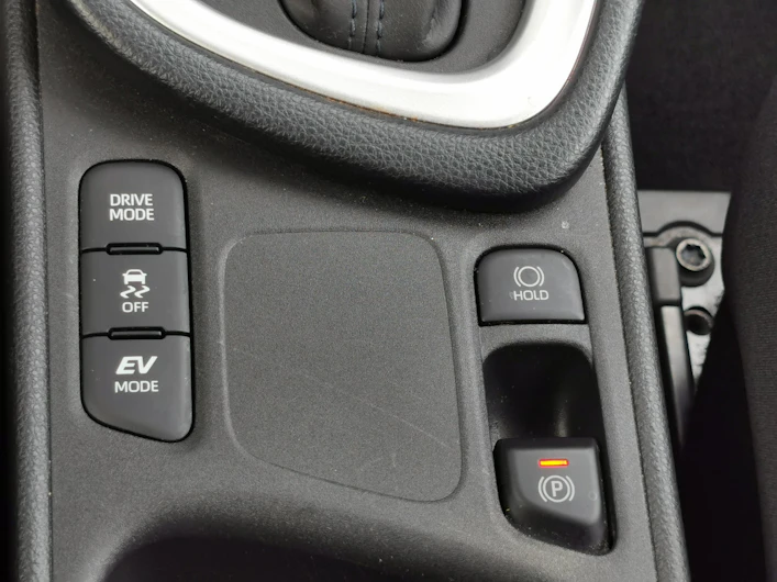 Fahrzeugbild TOYOTA YARIS