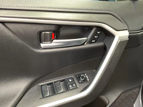 Fahrzeugbild TOYOTA RAV4 2.5 HEV Premium
