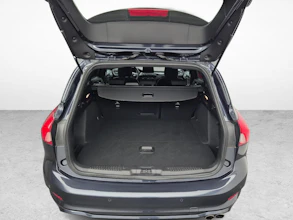 https://vehicle.imgix.net/4368359/8a15bce5-618e-4630-9b0b-43d1cf267f5a.jpg