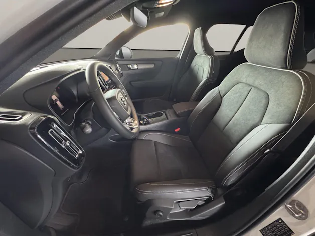 VOLVO EX40 Extended Core