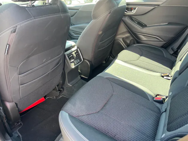 Subaru Forester Station 2.0i e-Boxer Swiss Plus