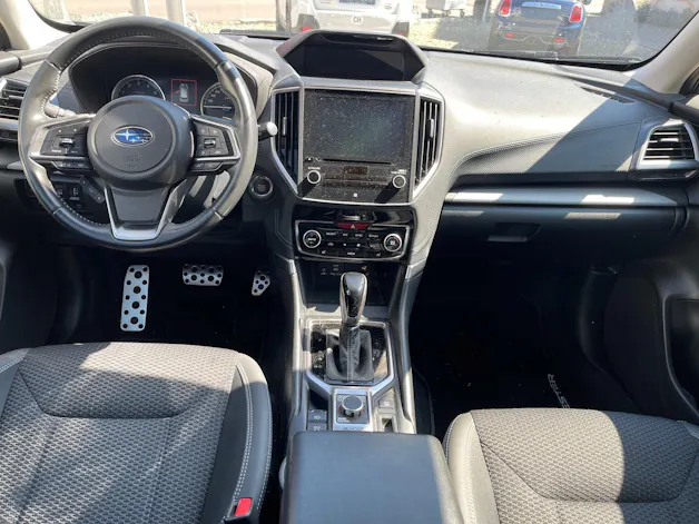 Subaru Forester Station 2.0i e-Boxer Swiss Plus