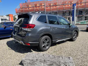 Subaru Forester Station 2.0i e-Boxer Swiss Plus