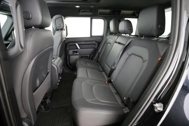 Land Rover Defender 110 2.0 P400e X-Dynamic HSE