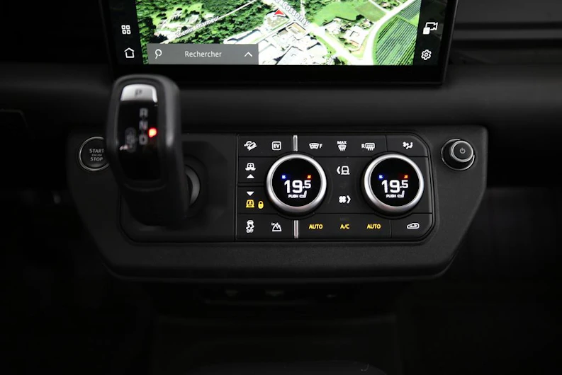 immagine del veicolo LAND ROVER DEFENDER