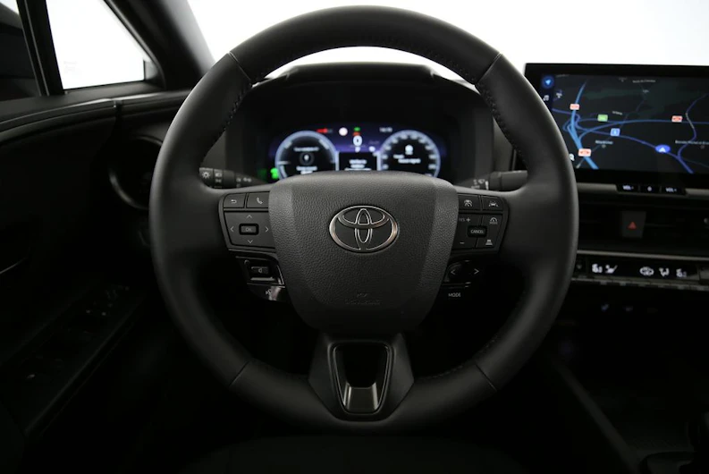 image du véhicule TOYOTA C-HR