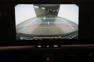 https://vehicle.imgix.net/4368446/4b4209bb-6e5b-4fad-9cfa-37c043dd4084.jpg