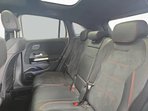 image du véhicule MERCEDES-BENZ GLA 250 4MATIC AMG Line