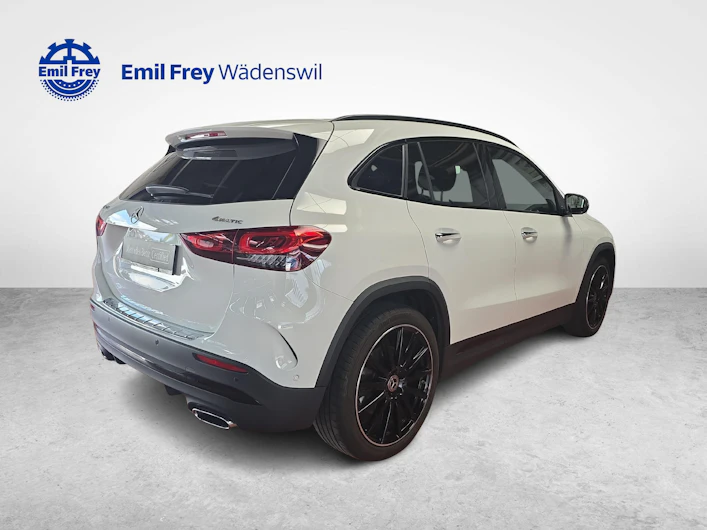 image du véhicule MERCEDES-BENZ GLA 250