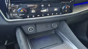 Nissan Qashqai 1.3 DIG-T Tekna+ 4x4
