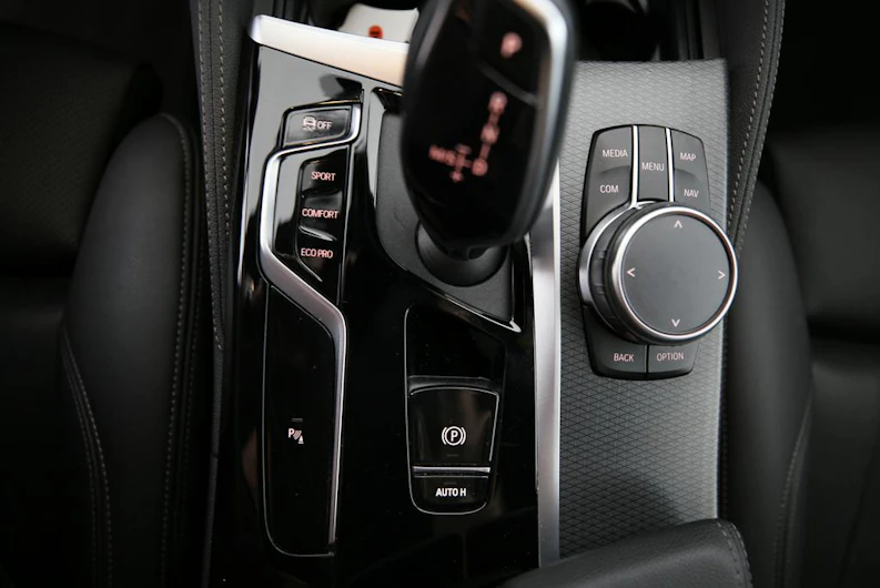 image du véhicule BMW 5 SERIES
