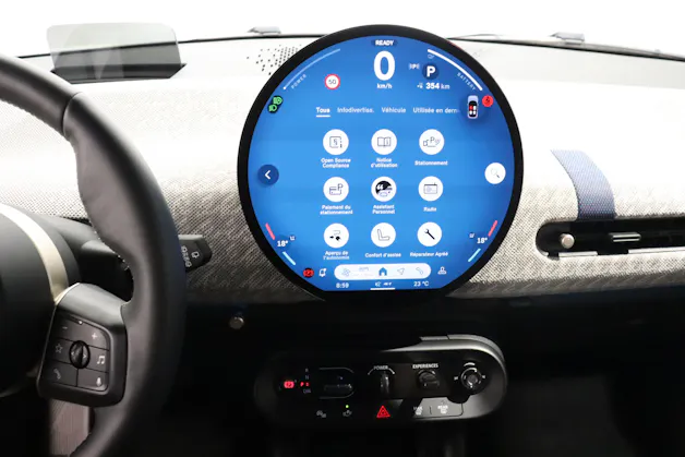 MINI J01 Cooper SE