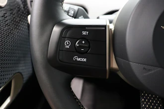 https://vehicle.imgix.net/4368501/3563b4a5-300c-4965-af3d-fae157c1b9d5.JPG