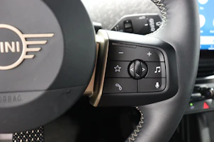 image du véhicule MINI J01 Cooper SE