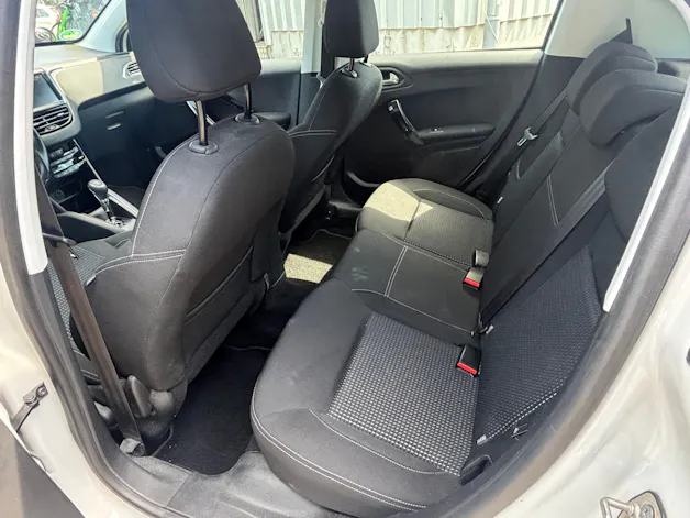 Peugeot 208 1.2 PureTech Allure S/S