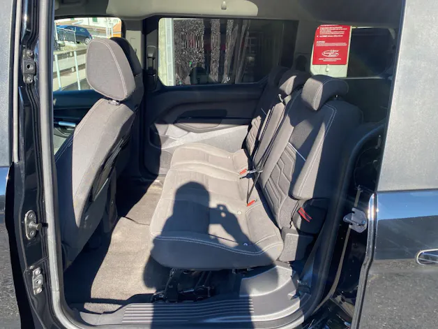 Ford Tourneo Connect 1.5 TDCi 120 Titanium