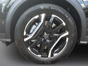 Peugeot 5008 e-Allure Premium AWD