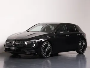 MERCEDES-BENZ A 200 Night Star AMG Line