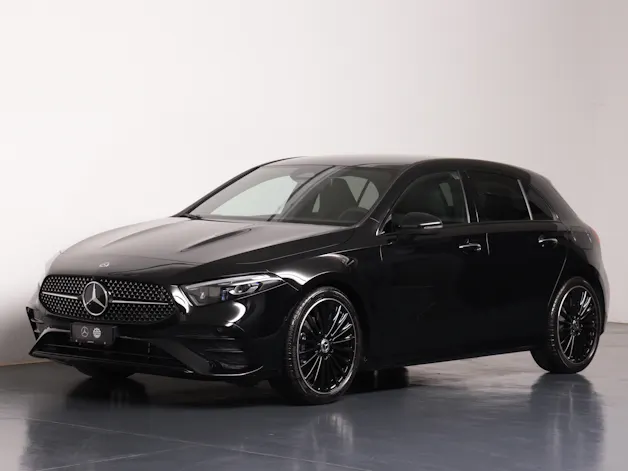 MERCEDES-BENZ A 200 Night Star AMG Line