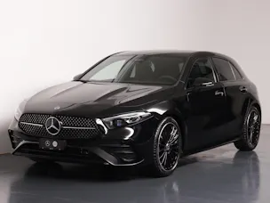 MERCEDES-BENZ A 200 Night Star AMG Line