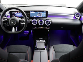 https://vehicle.imgix.net/4368608/dda00ed6-4894-4649-926f-62cccedb226d.JPG
