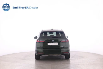 https://vehicle.imgix.net/4368621/cea1e81c-53b1-438a-bd68-cad81bdf28cf.jpg