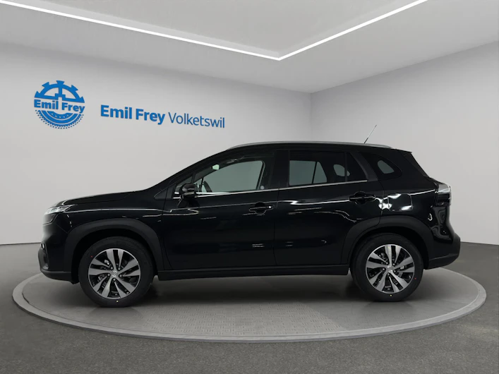 Fahrzeugbild SUZUKI S-CROSS